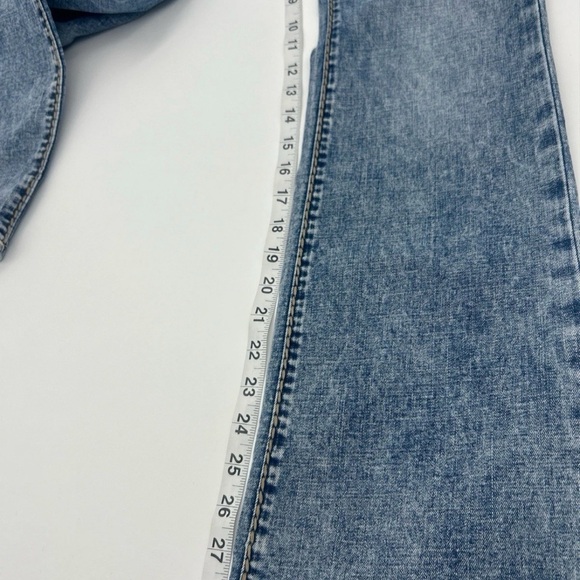 True Religion Becca Mid Rise Bootcut Cut Blue Wash Jeans Women's Size 29 - Picture 8 of 8